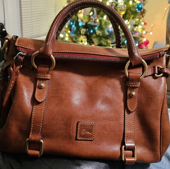 Dooney & Bourke Handbags - Dooney & Bourke Florentine Satchel Purse Handbag